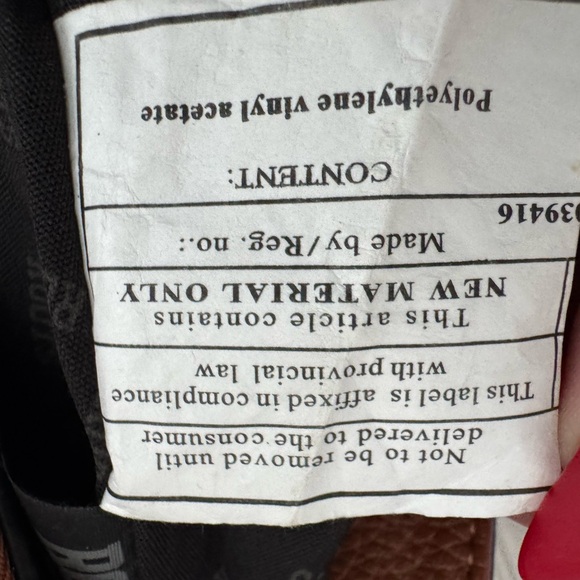 Roots Tan Leather Crossbody Bag - Picture 9 of 12